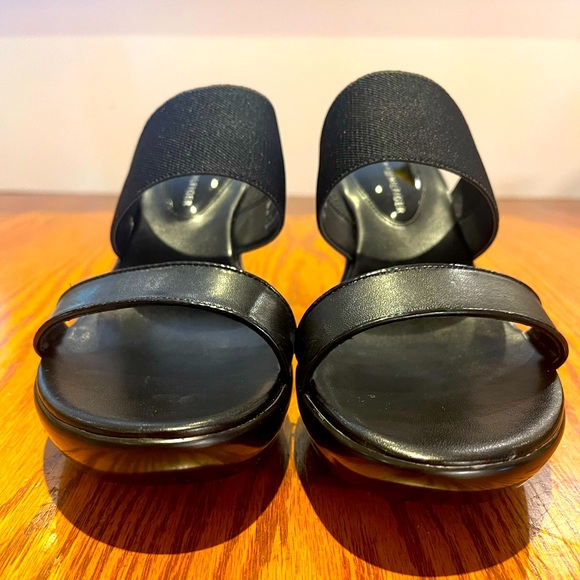 Tommy Hilfiger Black Slide-On Alessa Wedge, Size 8 NEW (no box) - Picture 3 of 7